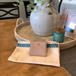 Tory Burch Bi-fold Wallet
